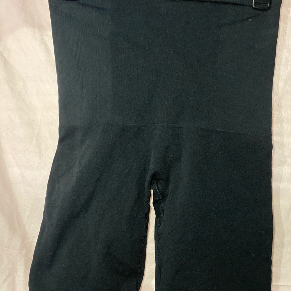 Empetua shaping biker shorts